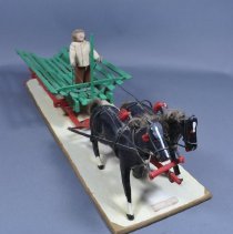Carving - Hay wagon in Winter