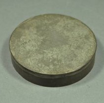 Tinware tight-fitting lid for the case (2012 view)