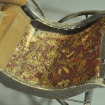 Carriage, Baby -  Interior floor from right side