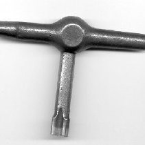 Full view of quoin key (2005 view)