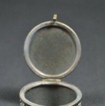 View with lid opened