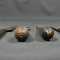 Front view of set (abcd)