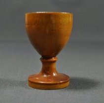 Front view of eggcup (h)