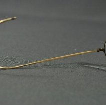 Back view close up of detail