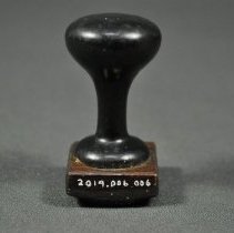 Side image showing object ID number