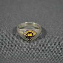 Thornbury Continuation School Ring