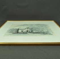 Angled view on the front of the portrait.