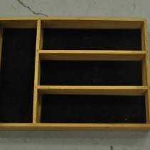 Removable organizer from drawer b