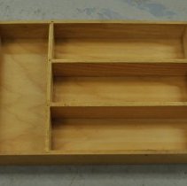 Organizer without padding from drawer b