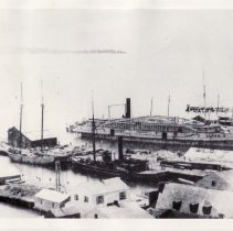 Steamer "Globe"
