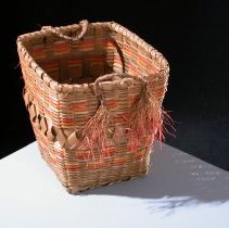 Waste basket
