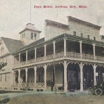 Park Hotel, Suttons Bay, Mich.