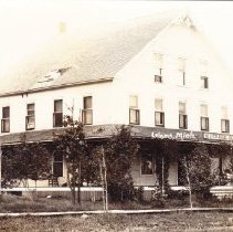 The Riverside Inn, Leland, Michigan