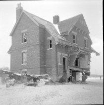 Keeper's Quarters Collapse negatives