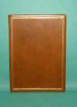 Omslaget på adressebogen