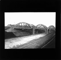 Jernbetonbro ved Odense