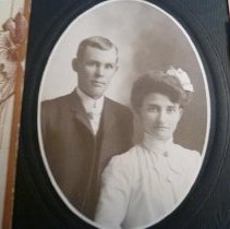 Emery & Dessie Mae (Elliott) Downin