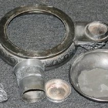 Presentation tilting pitcher