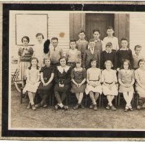 New Castle School, grades 4-6, 1934