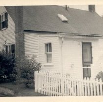 House on the corner of Piscataqua Street and Elm Court