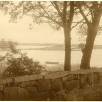 Riverside Cemetery wall