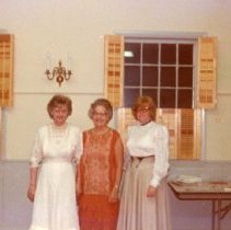 Mary White, ?, Lucy Silva