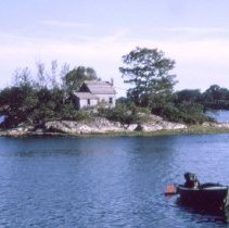 Back Channel, Davidson house on Island