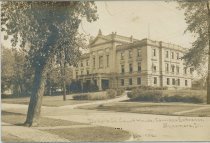 DeKalb County, Illinois Courthouse carriage entrance 1921