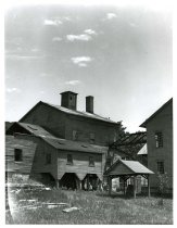bridge and herb shop