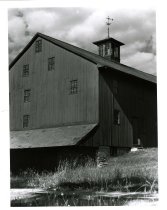 barn vertical siding