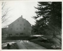 Hancock - Laundry and Machine Shop
