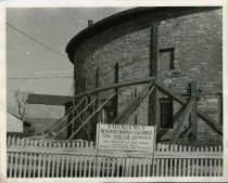 Hancock - Round Stone Barn (pre-1968 restoration)