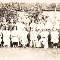 1933 Sargent 8th grade class