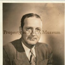 Headshot of Preston Tucker