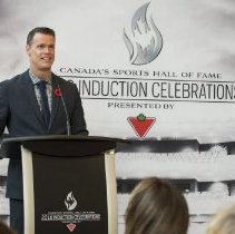 Event MC and HoF Mark Tewksbury at Induction Media Conference