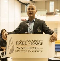 Inductee Paul Coffey speaking at the Education Session