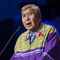 Elder Andrew Wesley onstage during 2017 ceremony