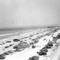 JB looking south, pier @ 6thA