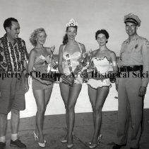 Bathing Beauties, mayor,chief