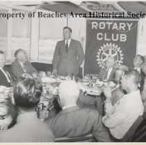 Con Price speaks @ Beach Rotar