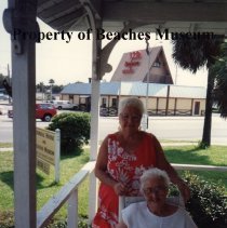 Green Thumb Aides Lee Schmidt and Marge Ballinger, 1990