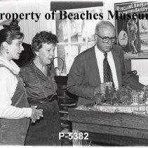 Vicky McCormick, Helle and Pat Golden, 1985