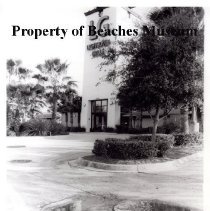 Lighthouse Grille, 2006