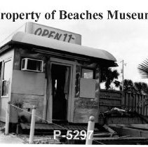 Demolition of Tommy's B-B-Q, 2006