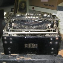 Typewriter, Manual