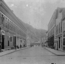 Lee Street and Syndicate Building