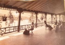 701. Hotel Ampersand, Saranac Lake, Piazza.