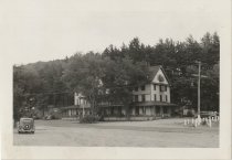 Adirondack Hotel