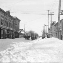 Bank of Canada, Hiles & Collins, R. Ross & Co., City Bookstore, Kincardine.