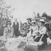 Sara Ann, W. J. Olive, Elizabeth, Martha May, Mary Rita, Gordon Jermyn